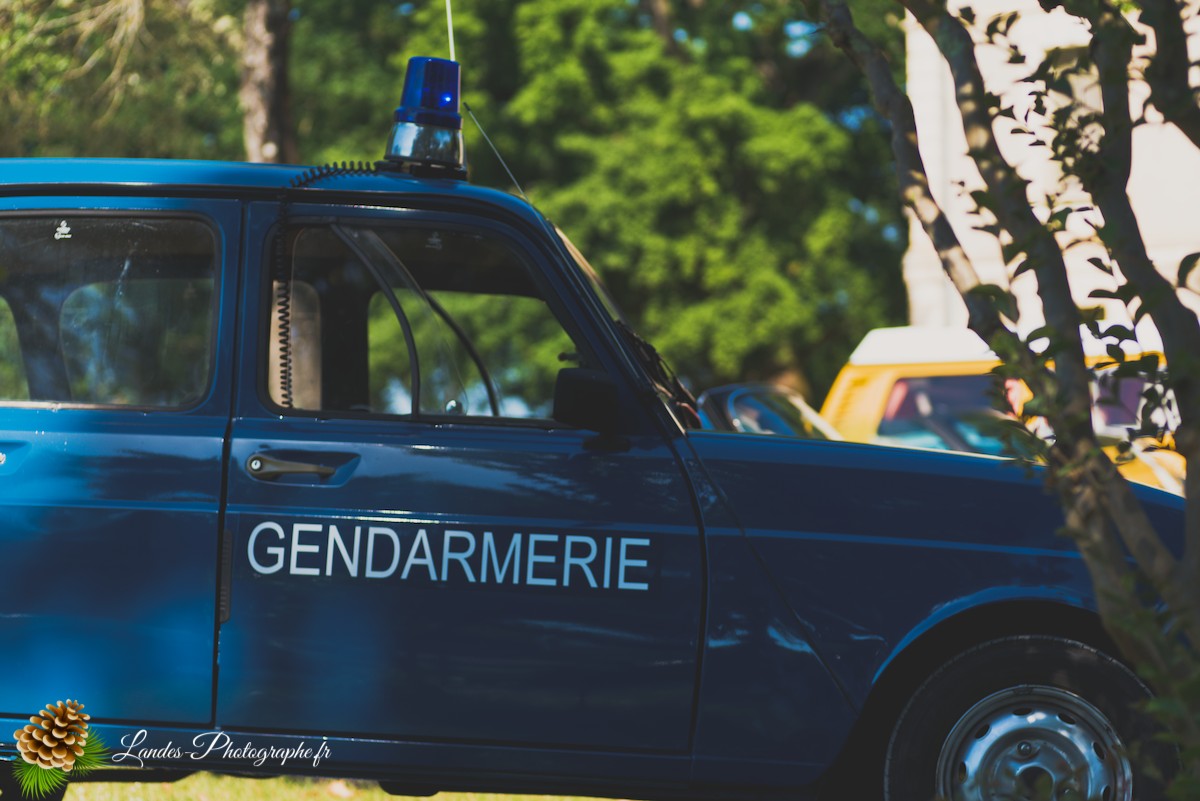 🚗 Car & Moto Addiction à Soustons : Le Charme Intemporel des Belles Anciennes